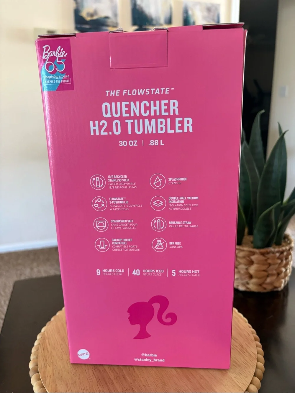 Stanley x Barbie Icon 30 oz Quencher H2.0 Tumbler Pink COMPLETE Box - Picture 9 of 12